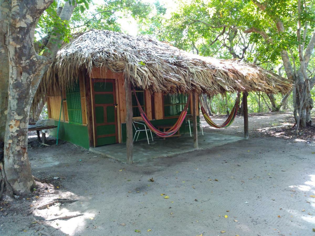 Ecohotel Arte Y Aventura Isla Grande  Exterior photo